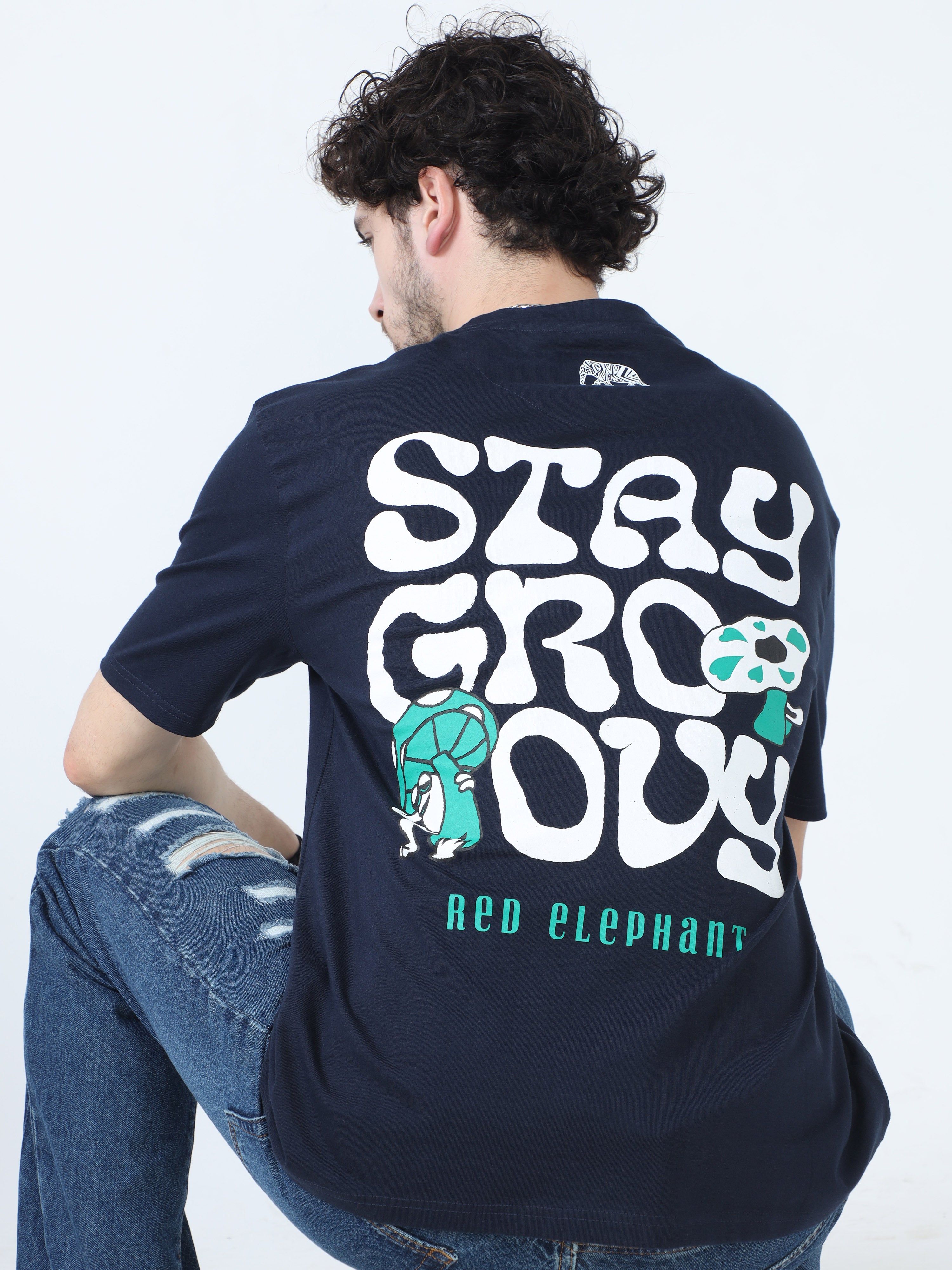 STAY GROOVY T-SHIRT